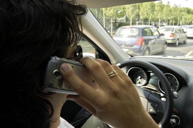 Kötelező feltüntetni a mobiltelefonok sugárzási értékét San Franciscóban