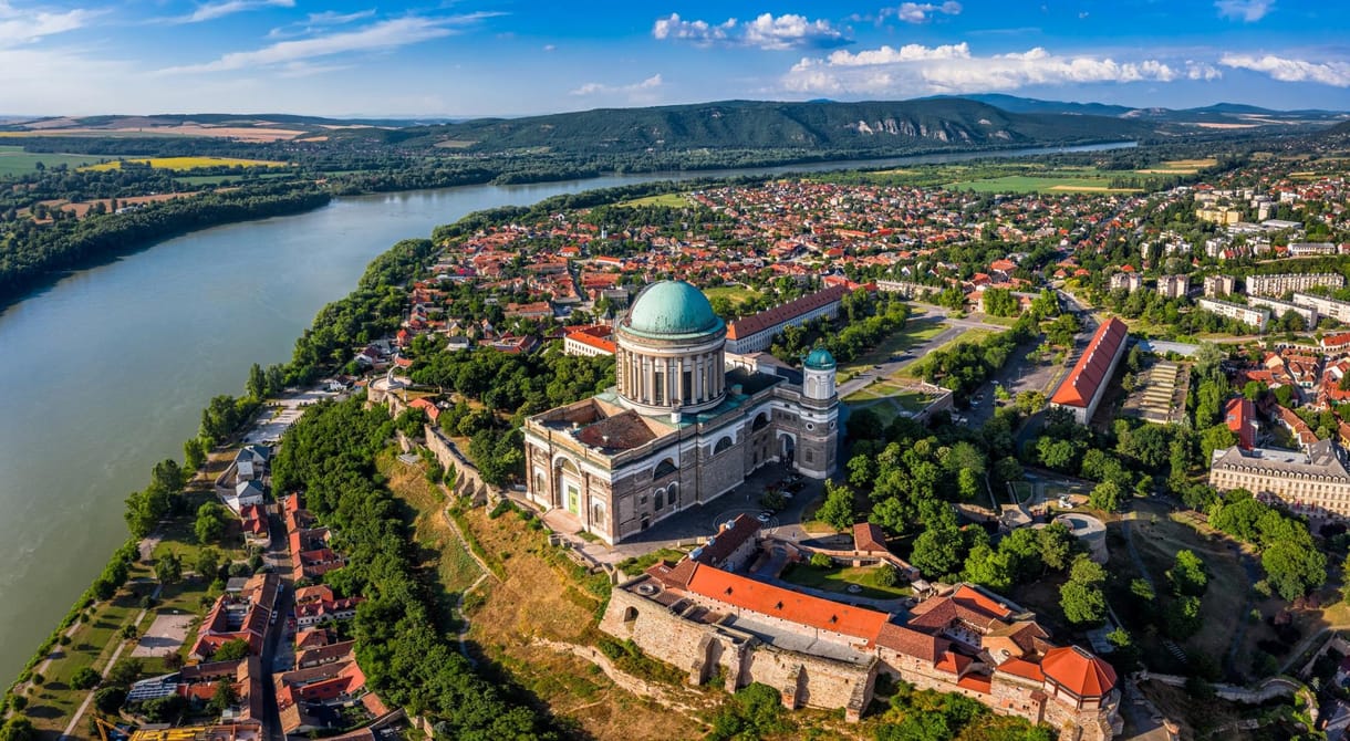 Esztergom csak törvénymódosítással kaphatta meg a múltjához méltó elismerést