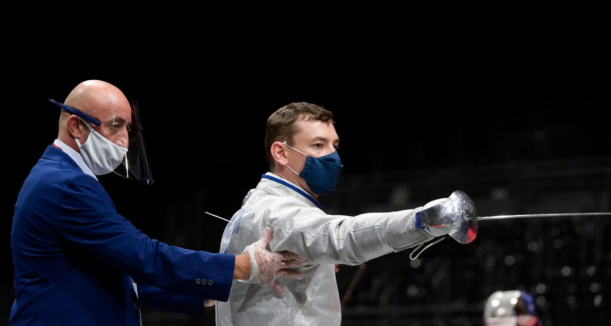 Osváth Richárd ezüstérmet nyert tőrben a tokiói paralimpián