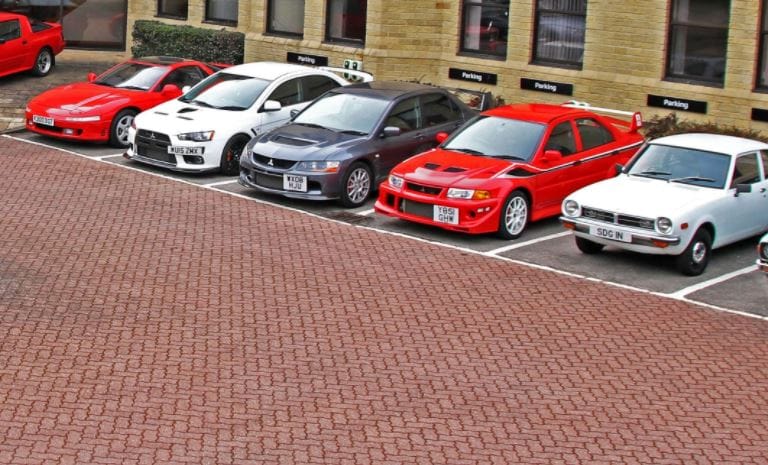 Bezár az angliai Mitsubishi, a féltve őrzött ritkaságokat kiárusítják