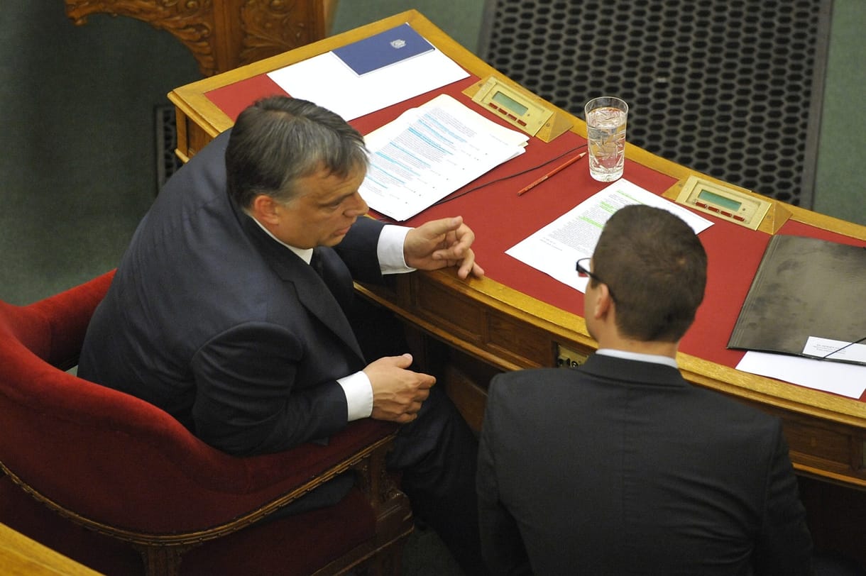 Závecz: A Fideszben él a félelem