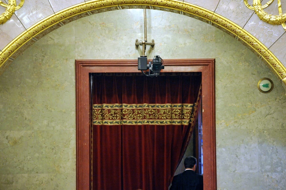 Tizenkilenc hazai párt szűnt meg, de sok különleges megmaradt