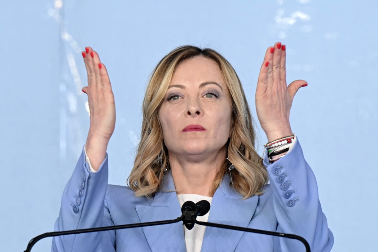 Olaszország ismét Albániába szállítja a menedékkérőit