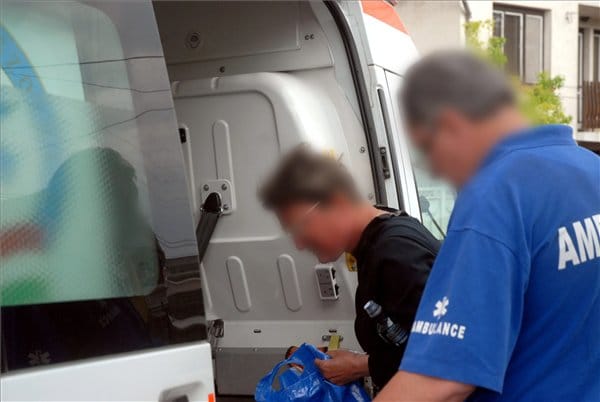 Gyöngyöspata: szabadlábon az idős nőt megütő asszony