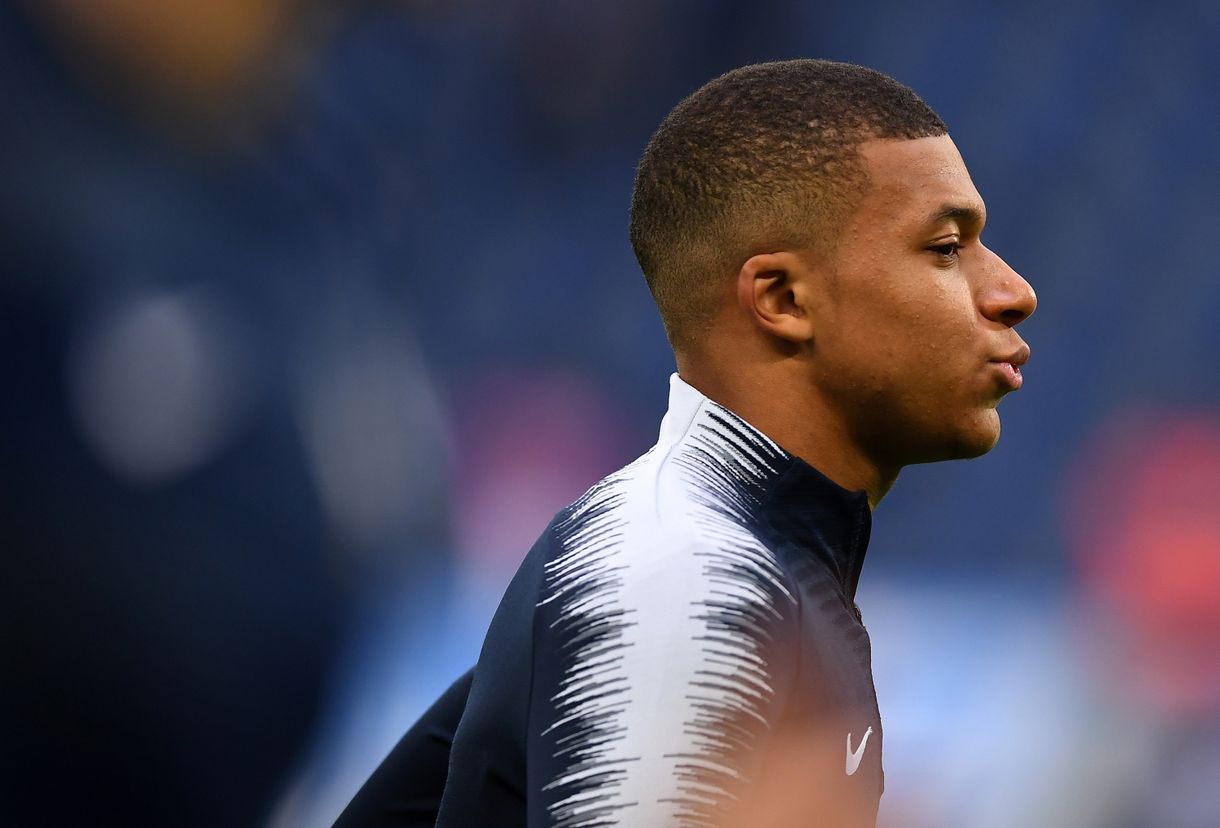 466 millió forintot keres Mbappé – hetente