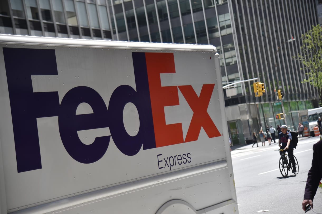Ezreket bocsát el a FedEx Európában