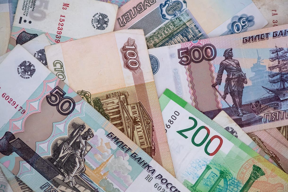 Vita a lefoglalt orosz javakról az Európai Unióban
