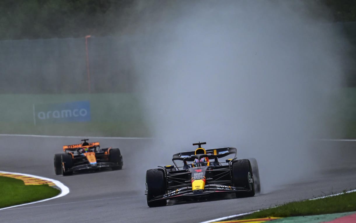 Verstappen behúzta, de azért tartogatott meglepetéseket a belga sprintfutam