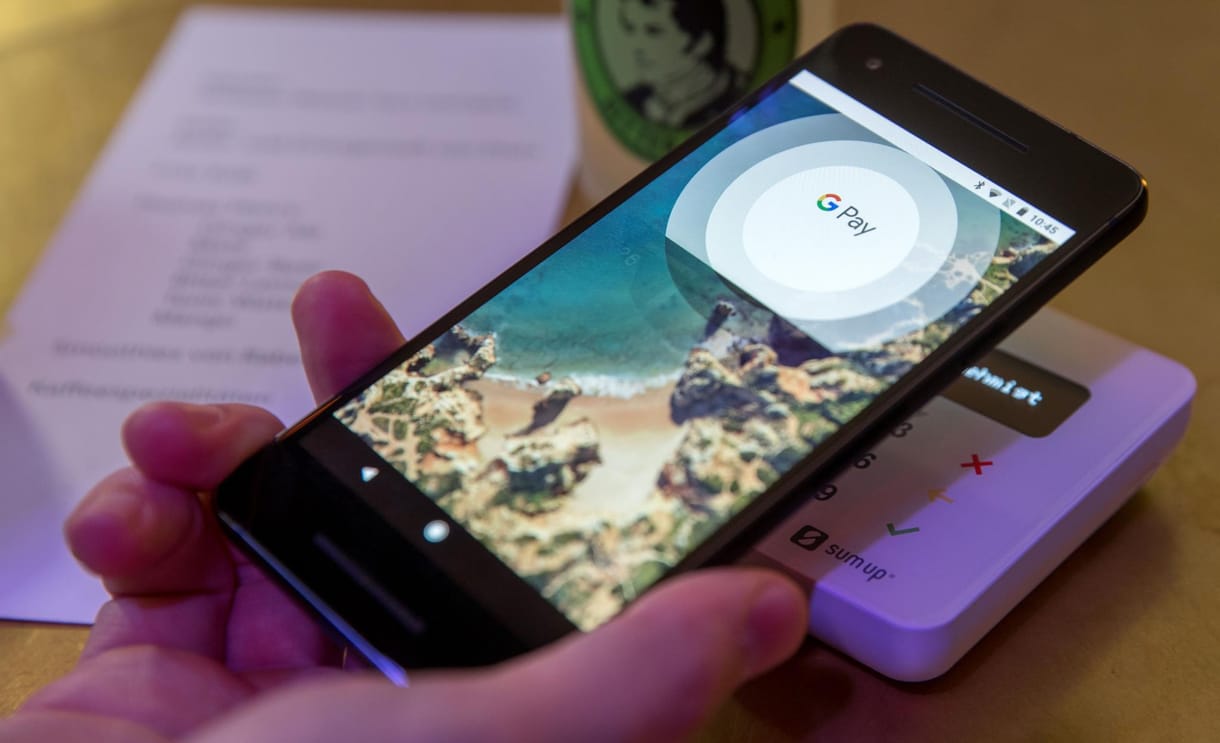 Elindult a Google Pay a CIB Banknál, először örühetnek Magyarországon a Visa-kártyások