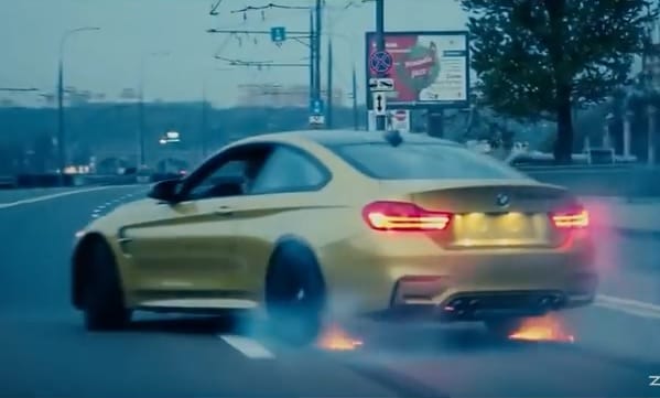 Valószínűleg az összes közúti szabályt megszegte ez a BMW-s – videó