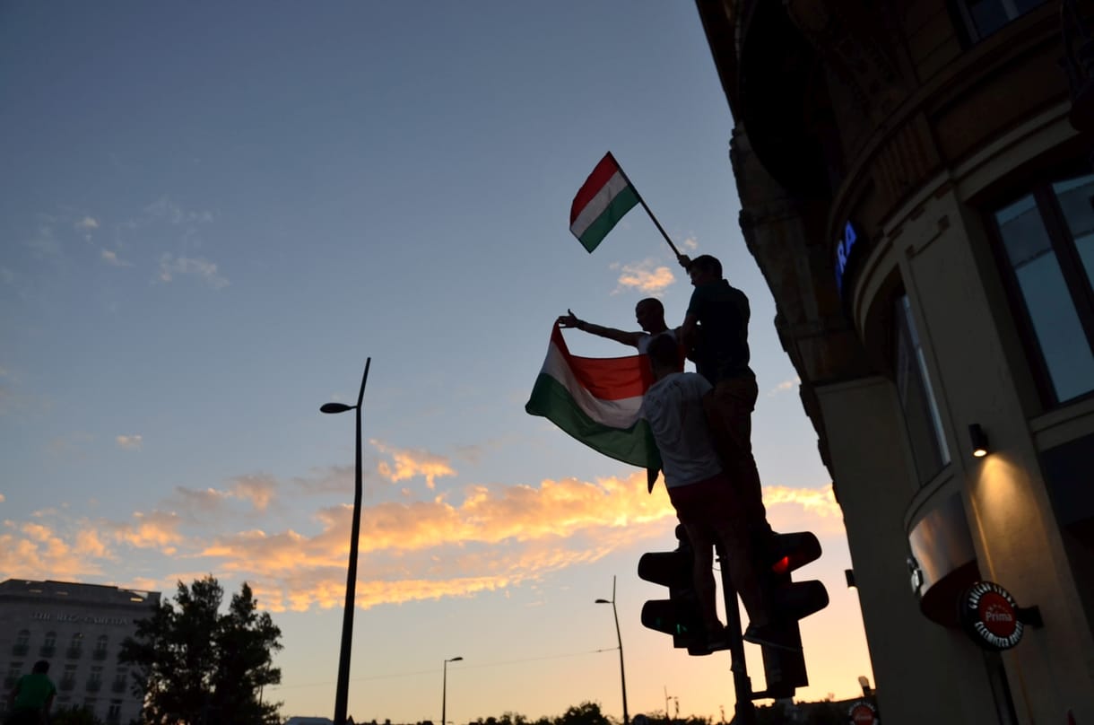 Vasárnap este lezárások lehetnek Budapest belvárosában az Eb miatt