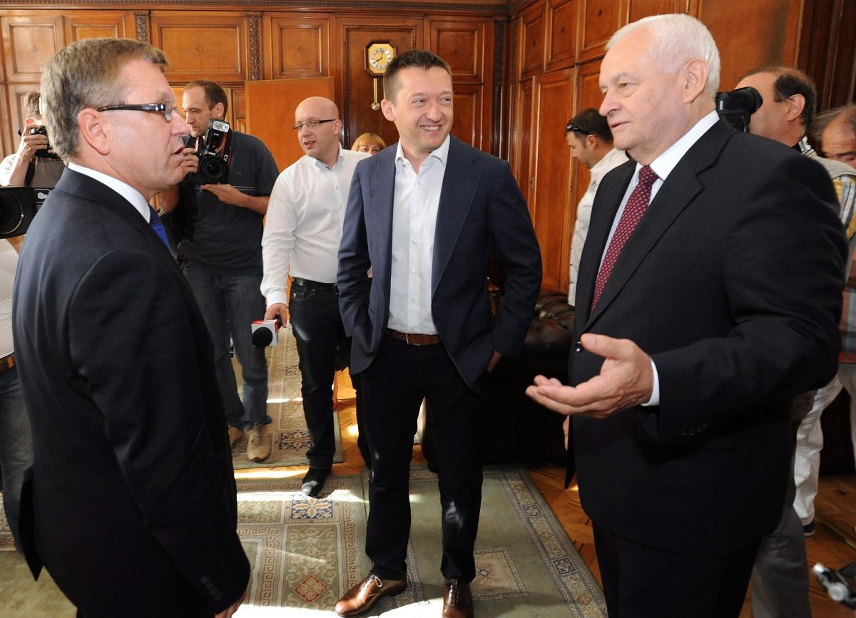 A hét, amikor Matolcsy a lovak közé dobta a gyeplőt