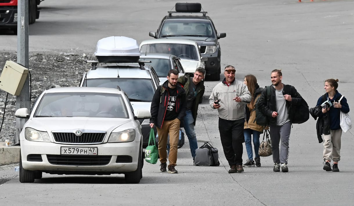 Nő a munkaerőhiány, csökken a háború támogatottsága, mégis odavan Putyinért az oroszok 80%-a