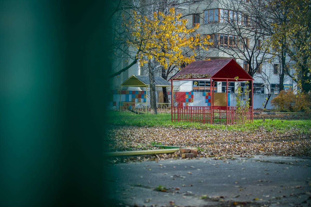 Sportcentrumot építenek a lakóparkokhoz, de az óvodákra már nem gondolnak