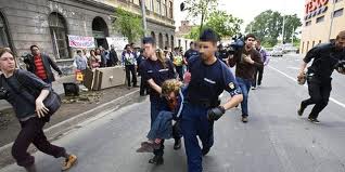 Felmentették a kilakoltatás ellen demonstrálókat 