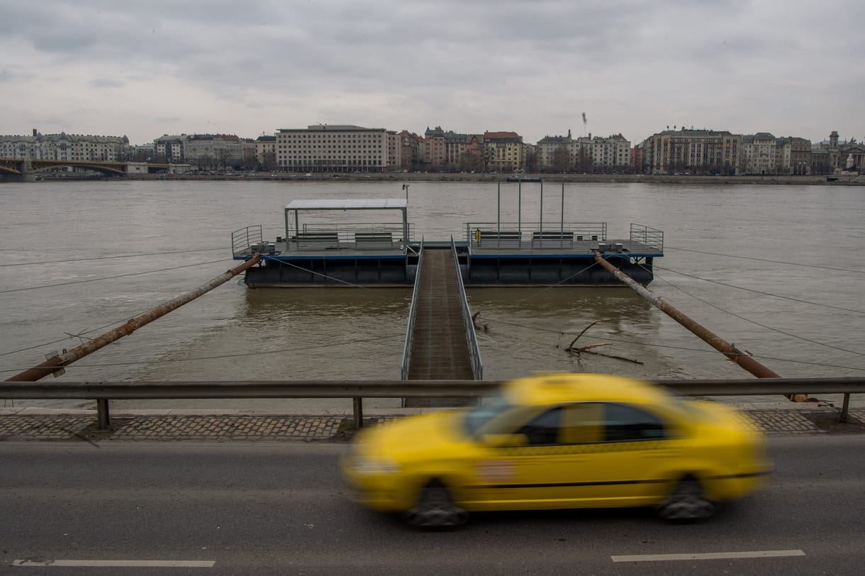 Százezerért a hotelbe? Taxis hiénákra figyelmeztet az atlétikai világbajnokság szervezője