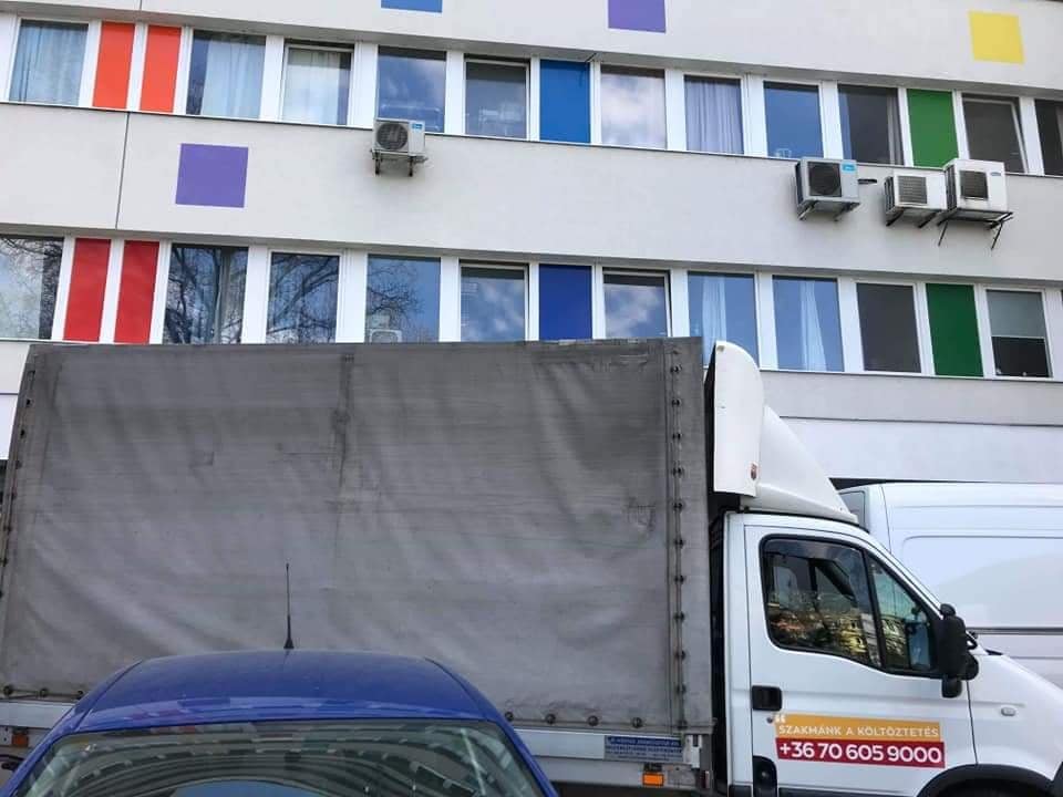 A Szent László Kórház kapta a Heim Pálból kiutált adományágyakat