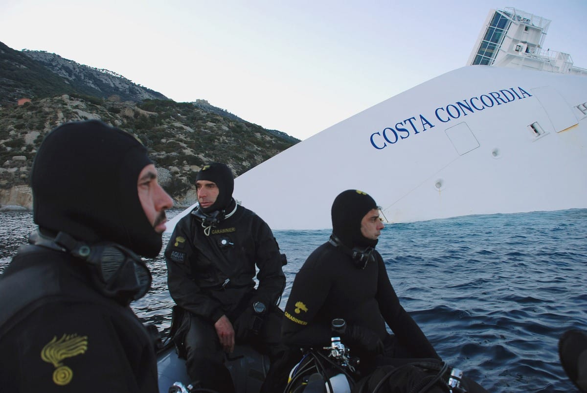 Costa Concordia: azonosították egy fiatal perui pincérnő holttestét