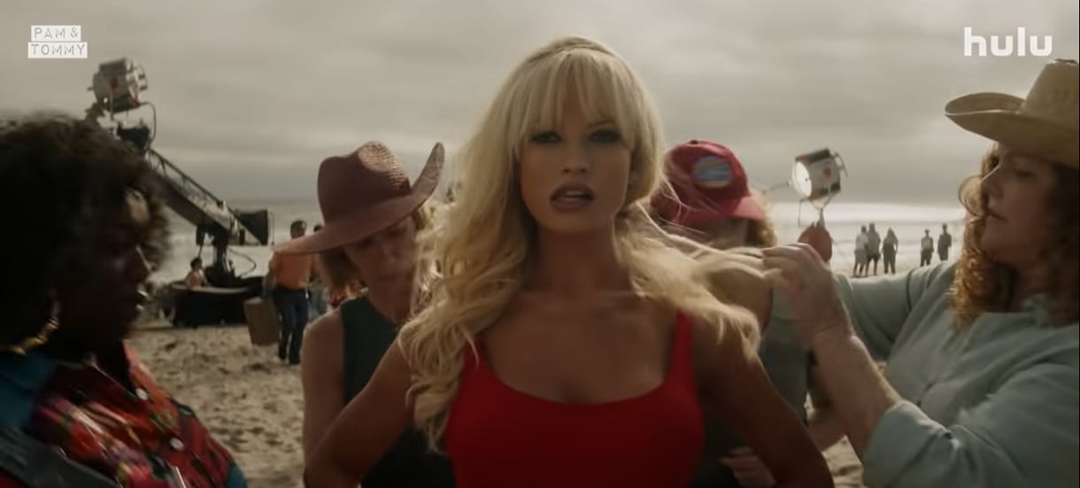 Pamela Anderson és Tommy Lee kiszivárgott szexvideójáról készül sorozat, itt az előzetes