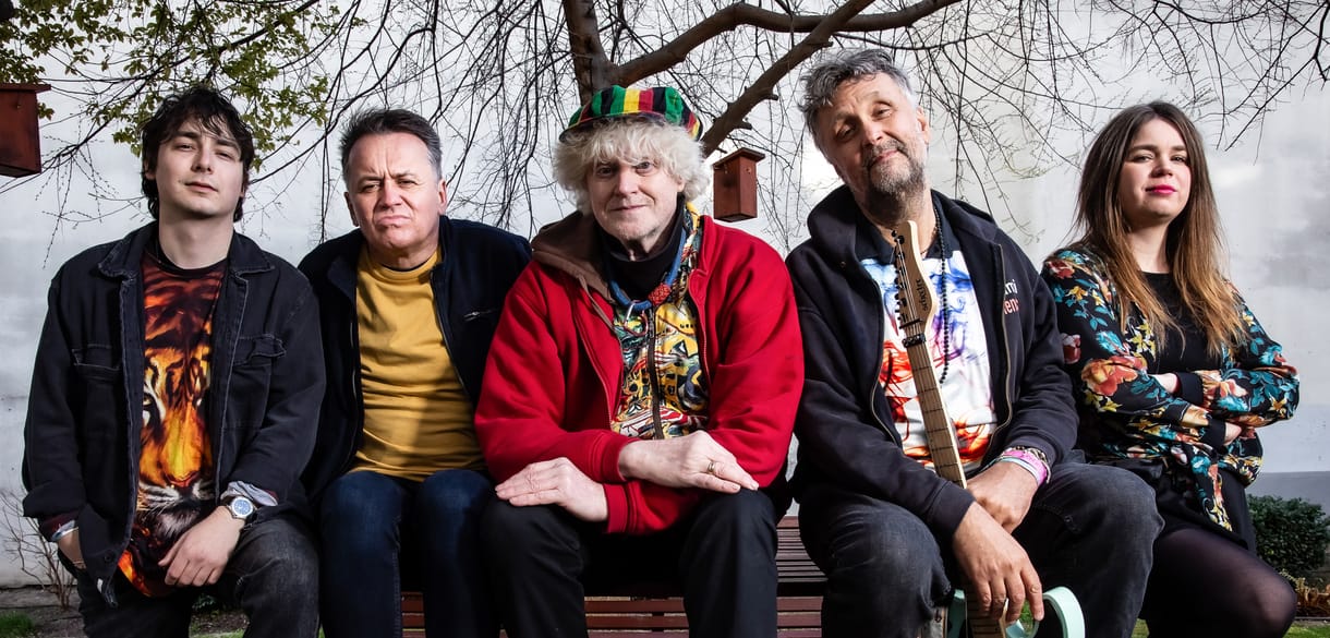 Gyere, te bárki - Sziámi AndFriends albumpremier a HVG-n