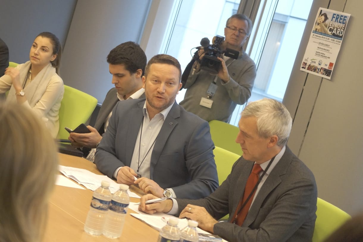 Ujhelyi István feljelentette Bayer Zsoltot, mert megmásította szavait