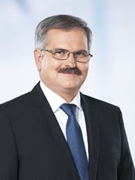 Visszafizette a végkielégítést a fideszes, amit a felesége szavazott meg