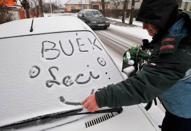 Mit tegyen, ha reggelre lefagyott az autója?
