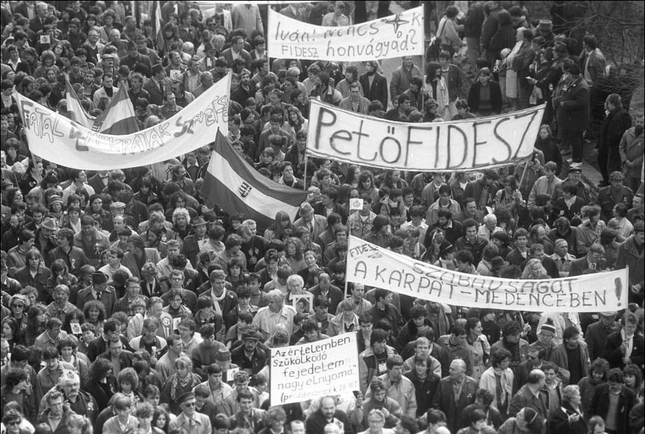 Hont: A PetőFIDESZTŐL a gazdaállatig