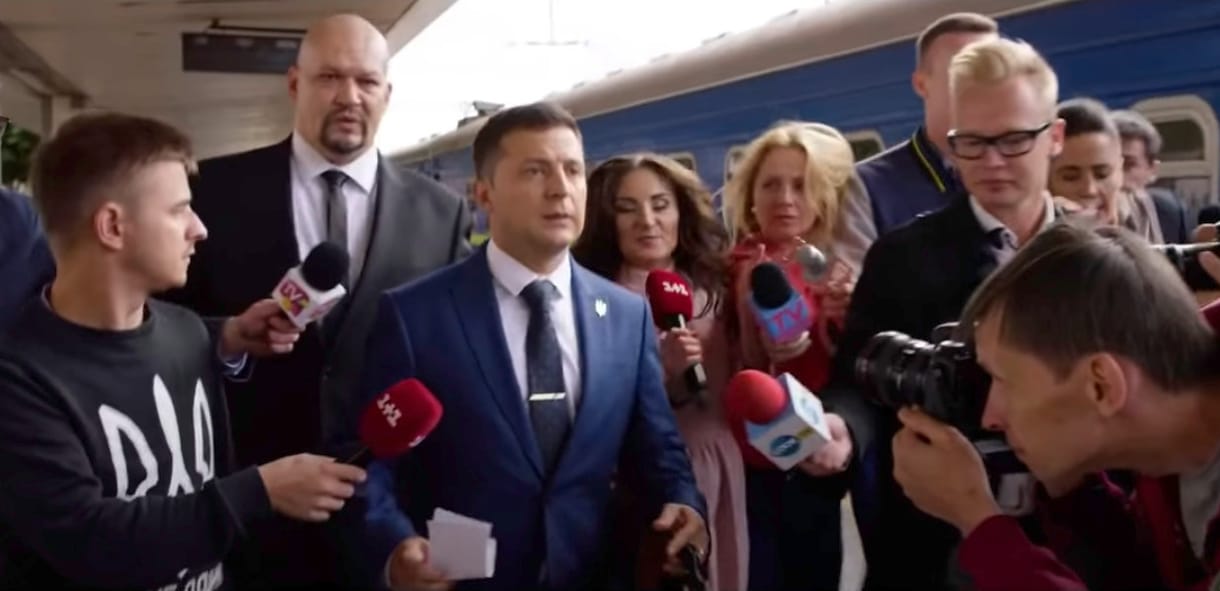 Több országban műsorra tűzik Volodimir Zelenszkij népszerű vígjátéksorozatát