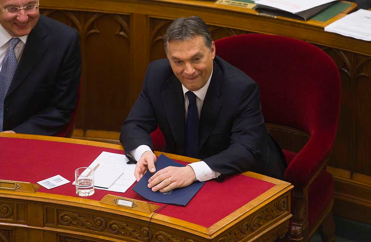 Orbán elleni 