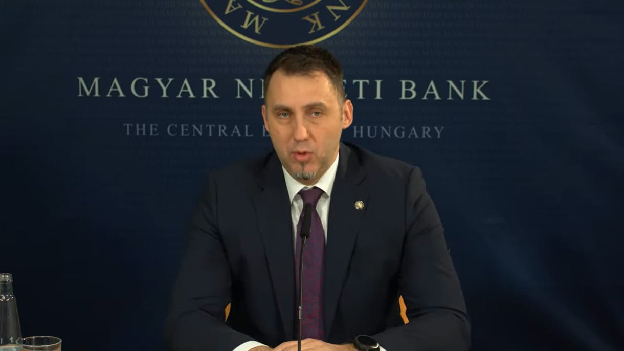 42 milliárdos kárt okoznak a banki csalók, az MNB most öt csapással számolna le velük