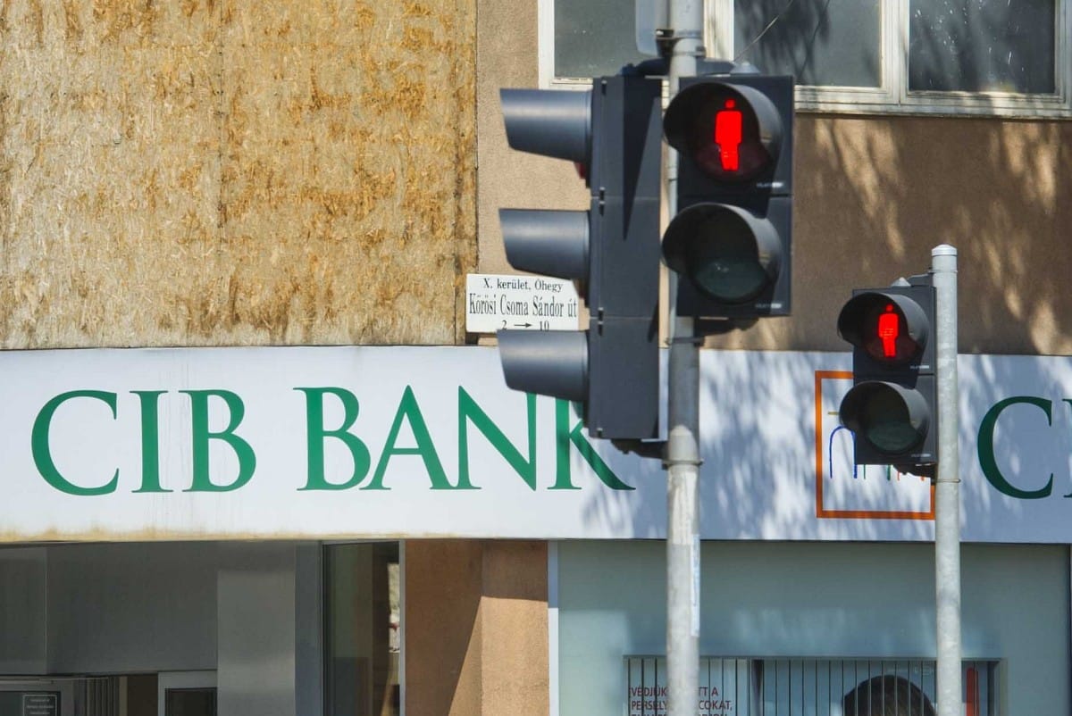 58 millió forintot kell visszaadnia ügyfeleinek a CIB Banknak