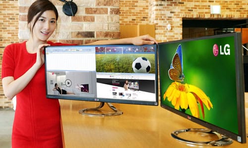 Látott már ilyen széles monitort?