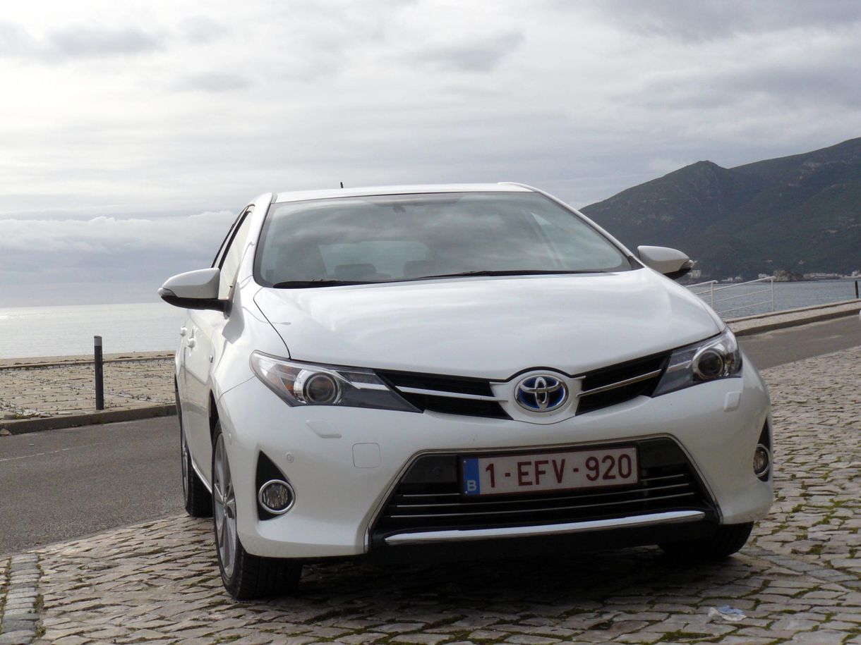 Az elnök kérésére - Toyota Auris menetpróba