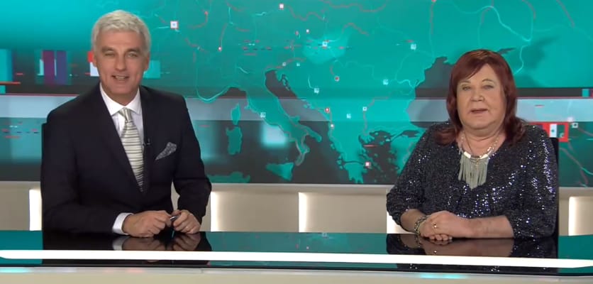 Flitteres felső, vörös paróka: így lett Gálvölgyi Jánosból Erős Antónia