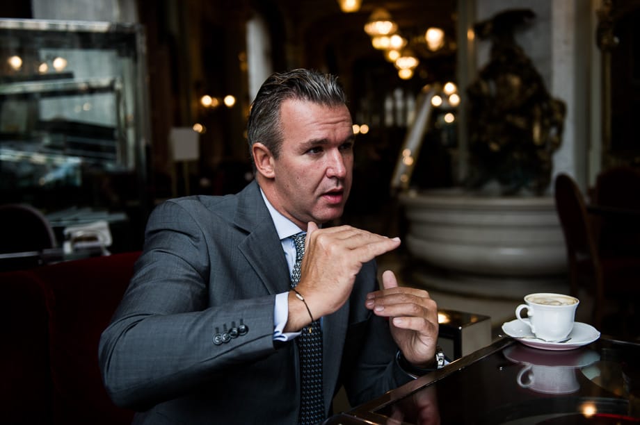A bwin kivonult, de a határról lesi, hogy térhet vissza