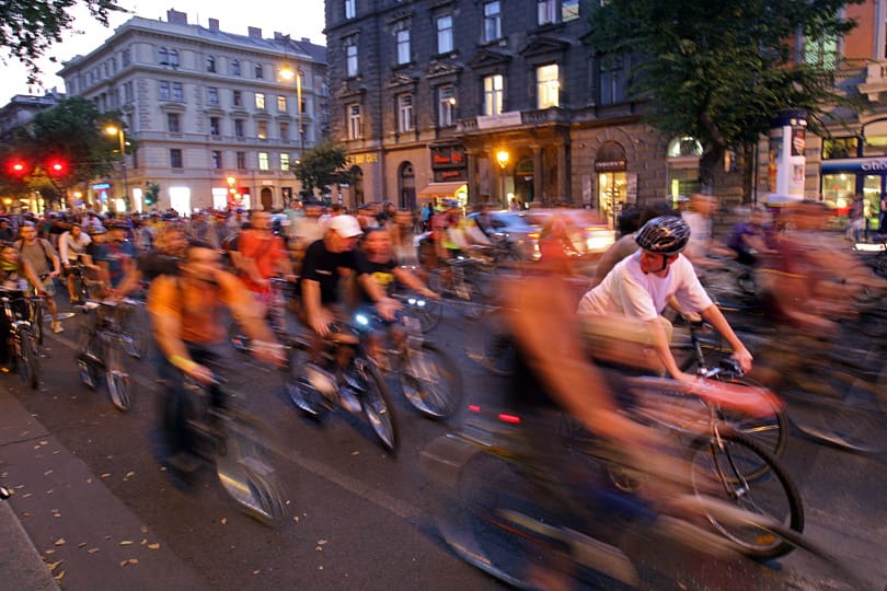 Dugóra lehet számítani a Critical Mass miatt