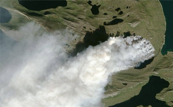 Így néz ki a magasból a grönlandi tűz - NASA-fotók