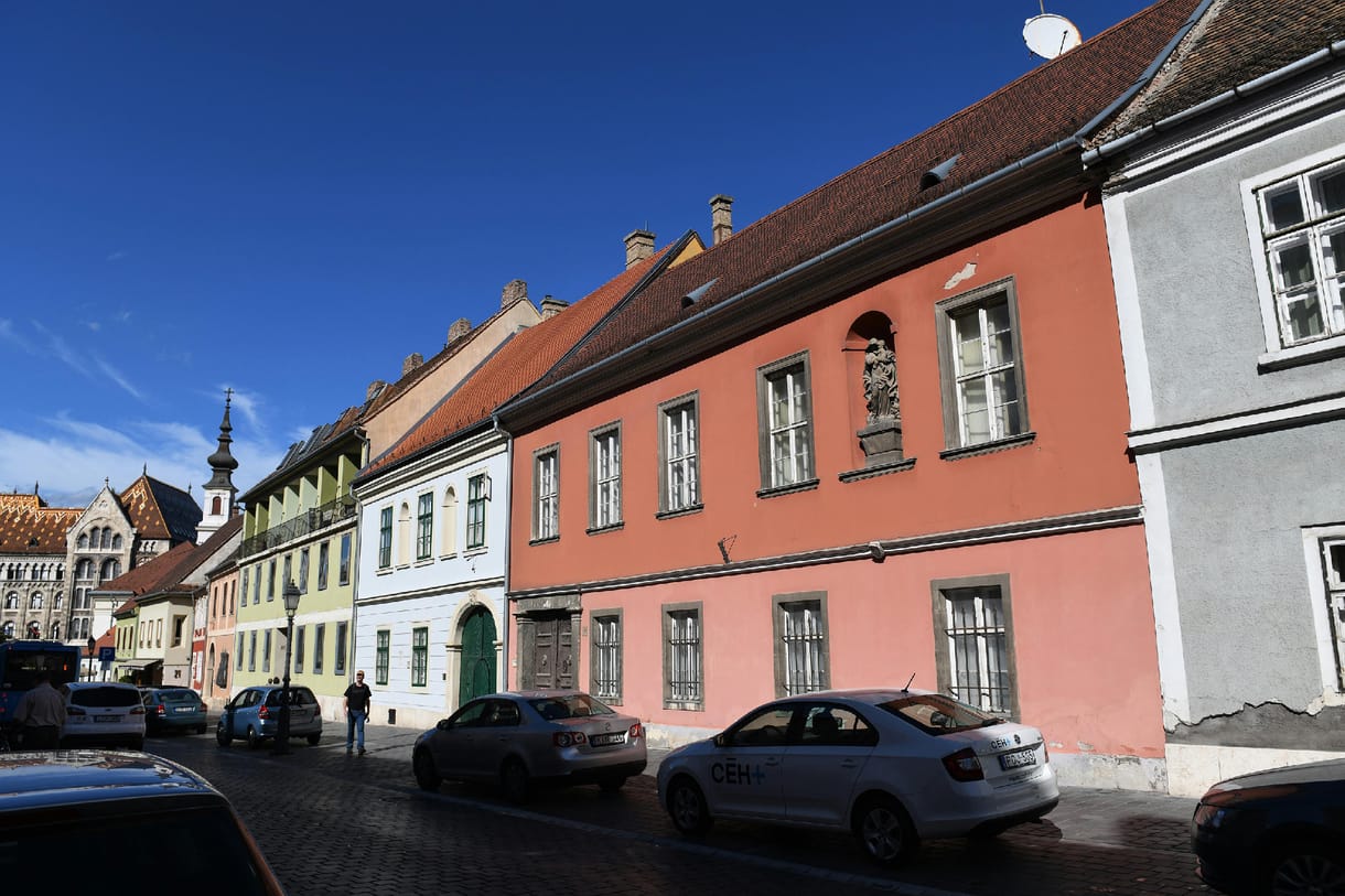 Elárulta a posta: elsők között a belbudai nyugdíjasok kapják az élelmiszer-utalványokat