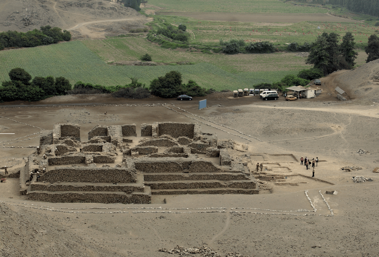 Fotó: Ötezer éves templomot ástak ki Peruban