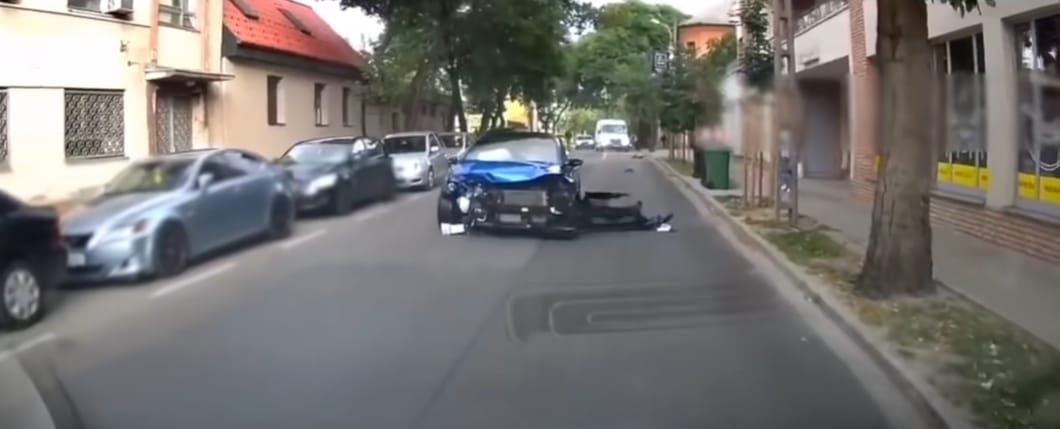 Videó: Így néz ki egy baleset a vétkes sofőr szemszögéből