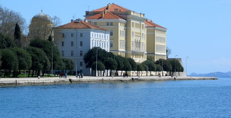 Ismét magyar rendőrök segítik a horvátországi magyar turistákat