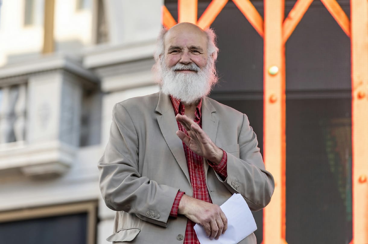 Neves művészekkel tartanak jótékonysági rendezvényt vasárnap a Blaha Lujza téren Iványi Gáborék