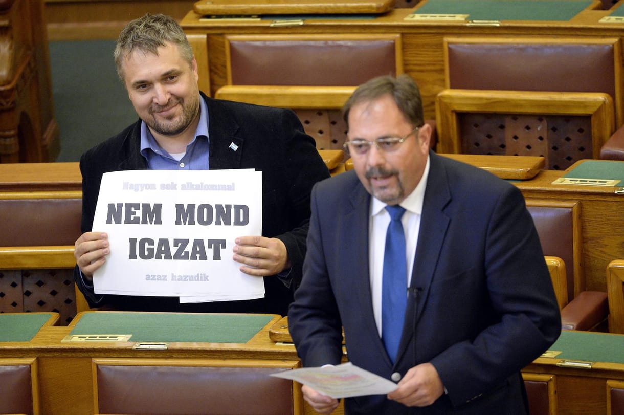 Ötezret utalt a Jobbiknak egy LMP-s országgyűlési képviselő