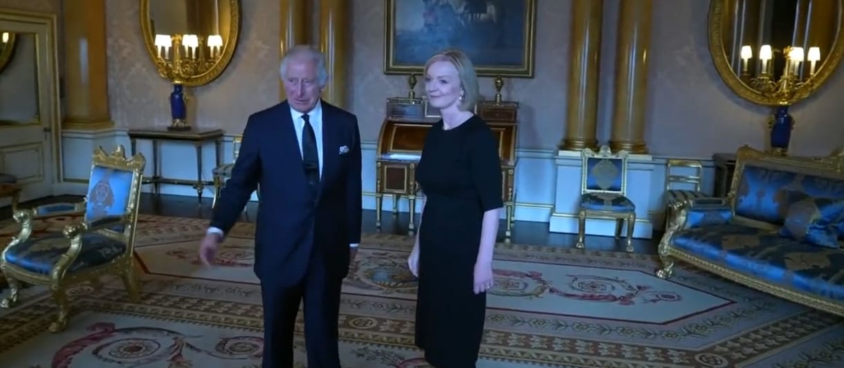 Ettől a pillanattól rettegett – vallotta be III. Károly király a kamerák előtt Liz Trussnak