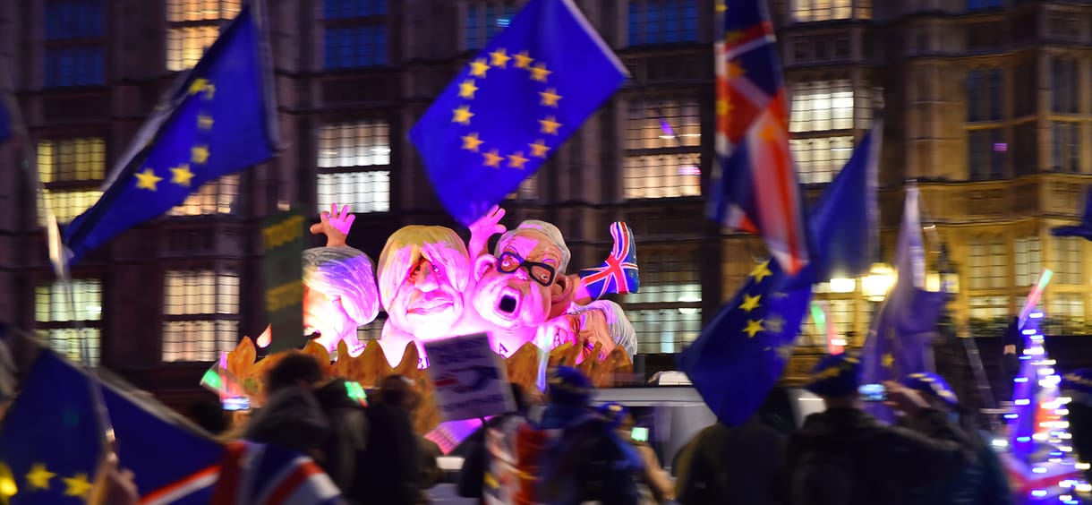 Brexit: Jobb, ha osztoznak a képviselők a taxin, mint ha megtámadják őket a tiltakozók