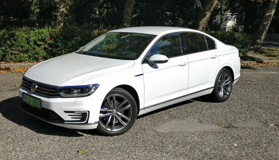 VW Passat GTE teszt: zöld atléta