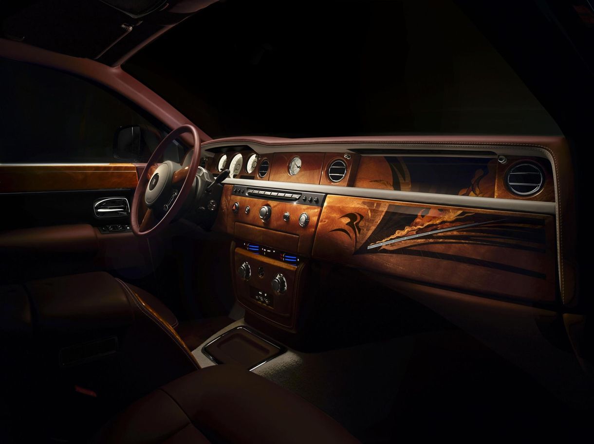 Ilyen, amikor a Rolls-Royce jobban teljesít. Itt egy csodás egyedi példány a Phantomból