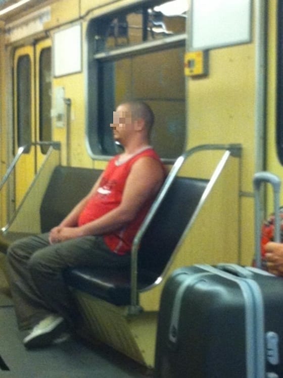 Elfogták a pesti metróutasokat rémisztgető férfit