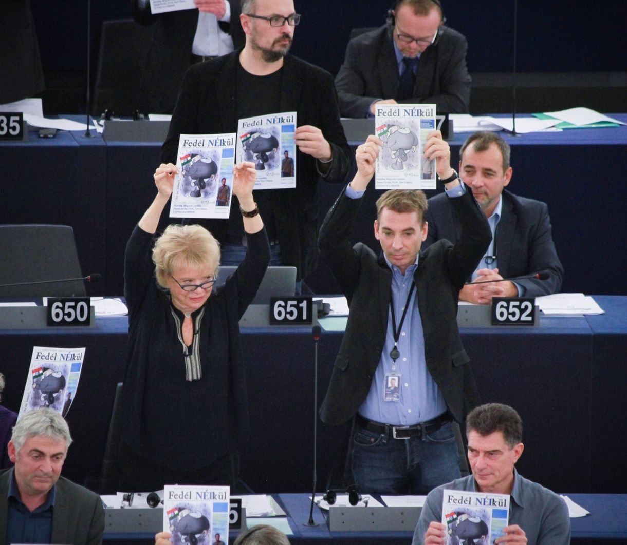 Fotó: Az EP-be is eljutott a Fedél Nélkül népszabadságos száma